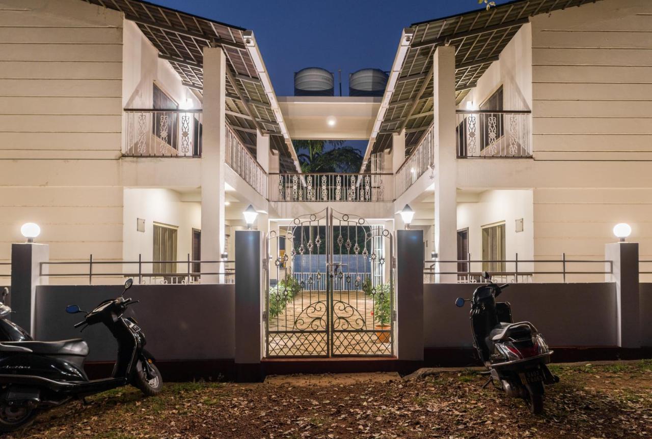 Marine Studios By Le Pension Stays Marmagao Extérieur photo